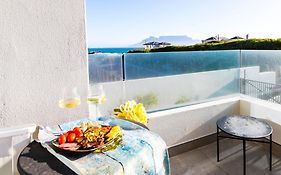 Casa Del Mar